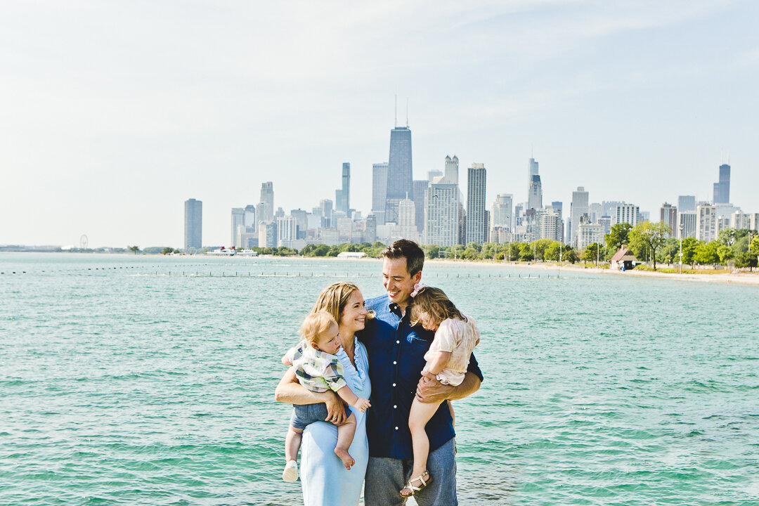 Chicago Family Photographers_Lincoln Park_Fullerton Beach_JPP Studios_H_31.JPG