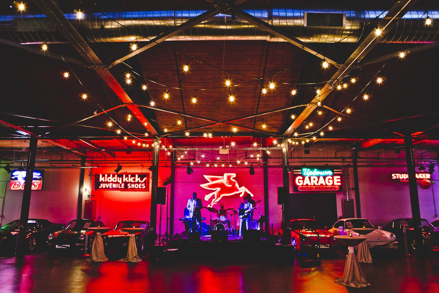 Chicago Wedding Photographers_Ravenswood Event Center_JPP Studios_LN_091.JPG