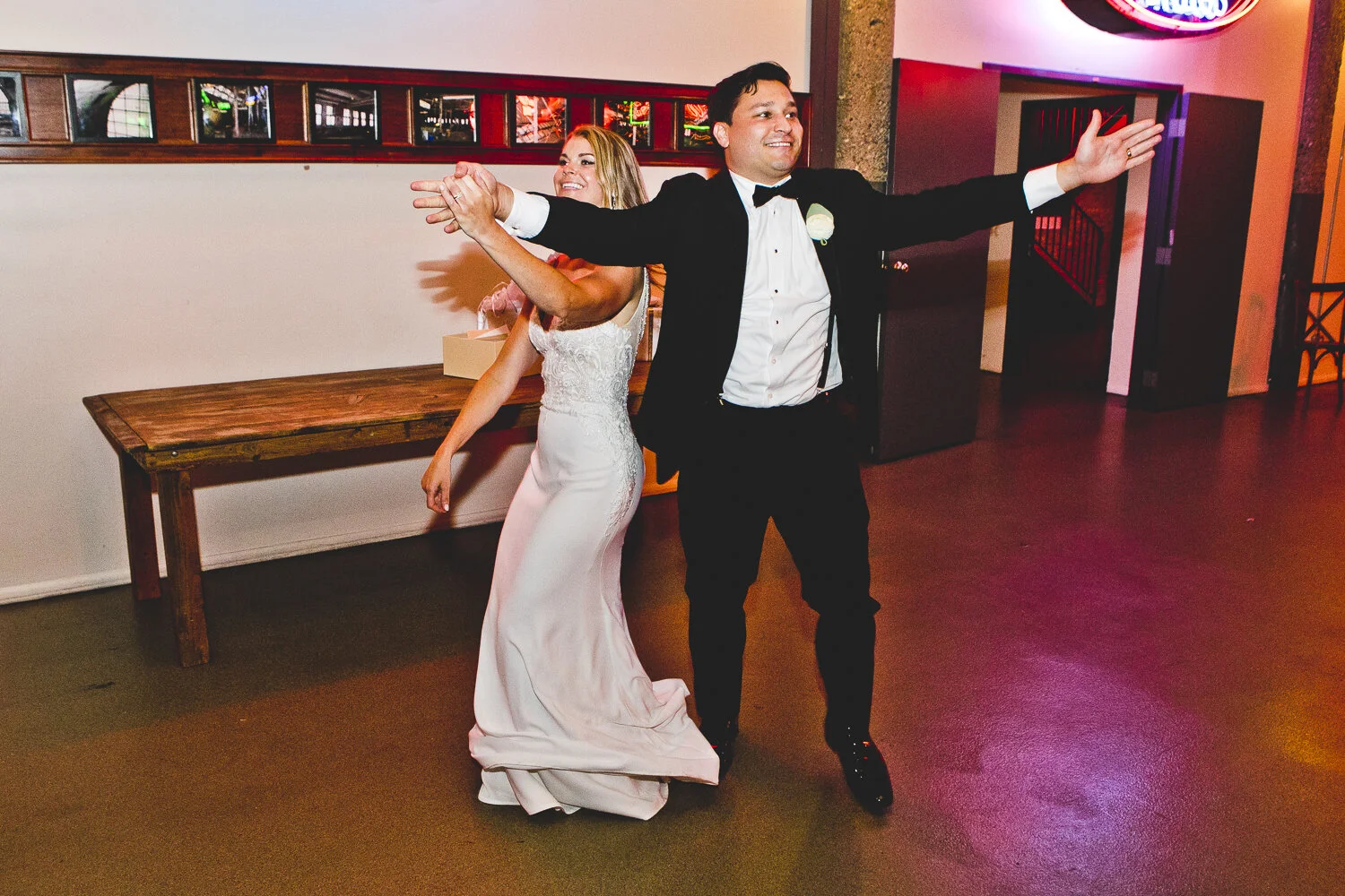 Chicago Wedding Photographers_Ravenswood Event Center_JPP Studios_LN_093.JPG