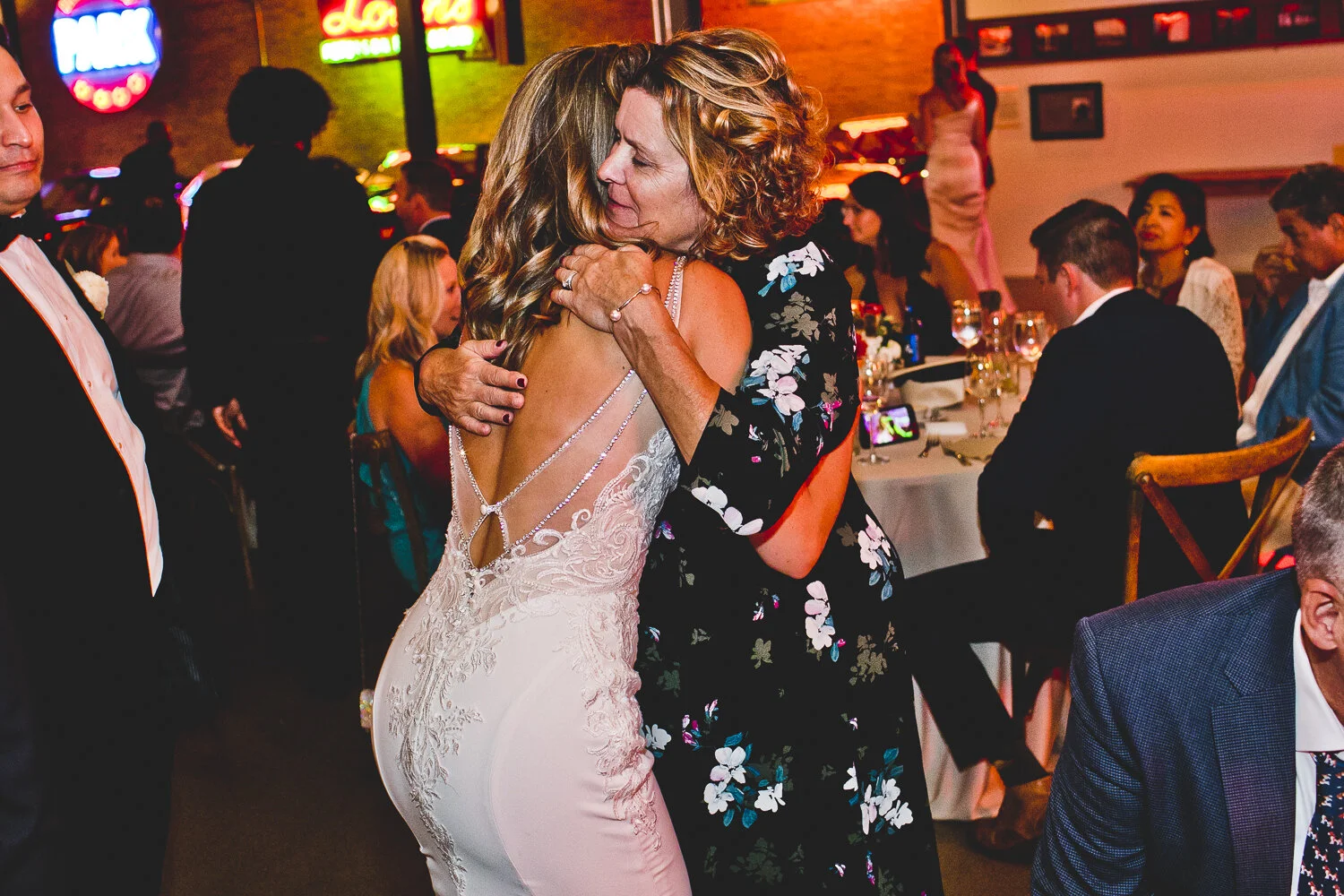 Chicago Wedding Photographers_Ravenswood Event Center_JPP Studios_LN_121.JPG
