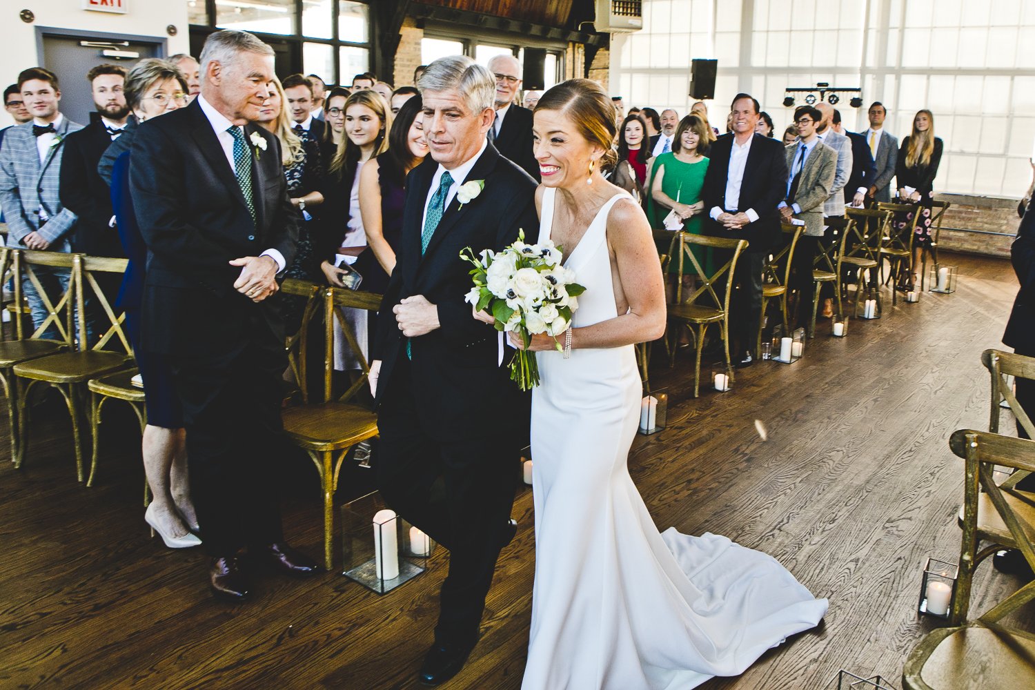 Chicago Wedding Photographers_Ravenswood Event Center_JPP Studios_KR_039.JPG