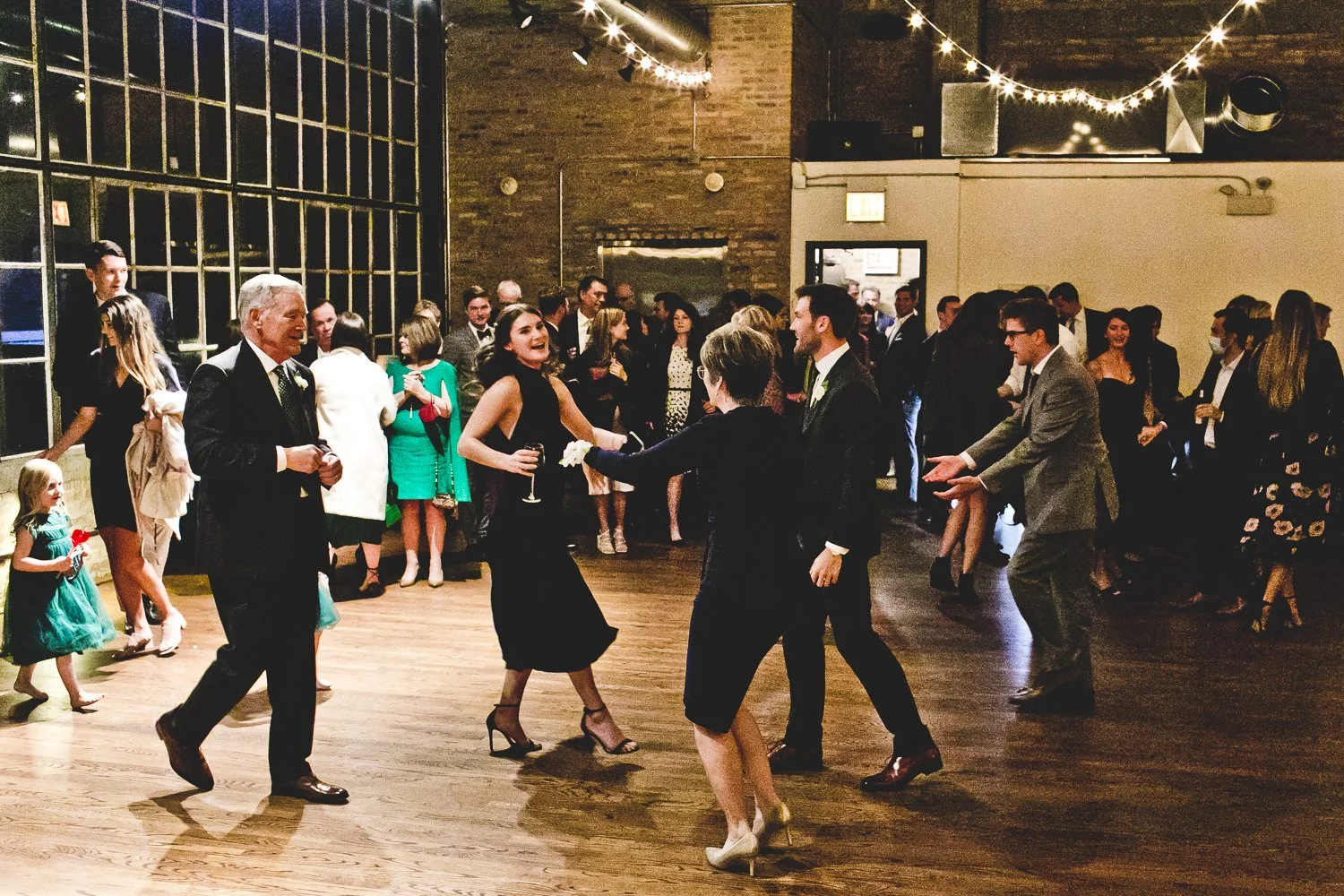 Chicago Wedding Photographers_Ravenswood Event Center_JPP Studios_KR_163.JPG