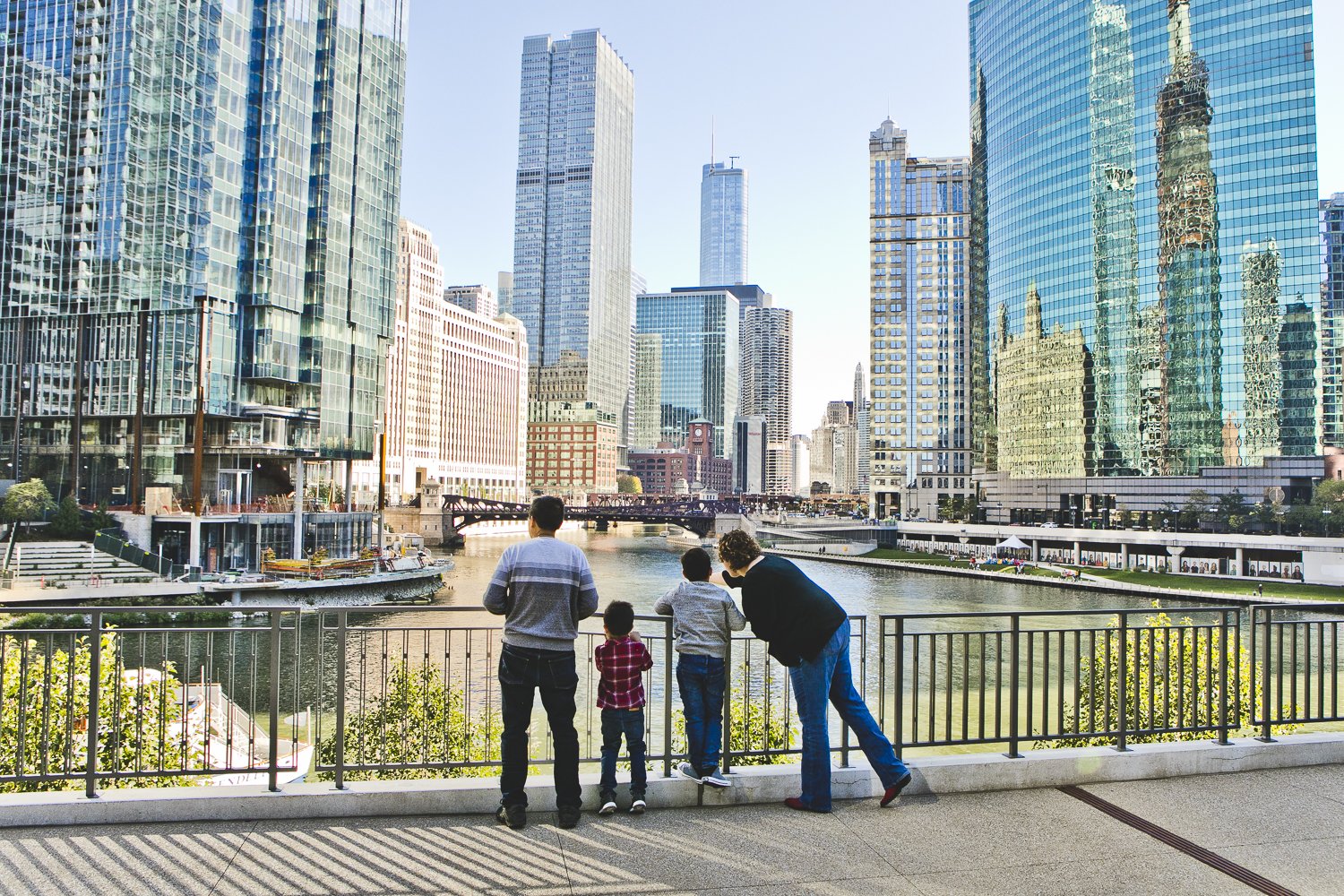 Chicago Family Photographers_Kinzie Bridge_JPP Studios_S_03.JPG