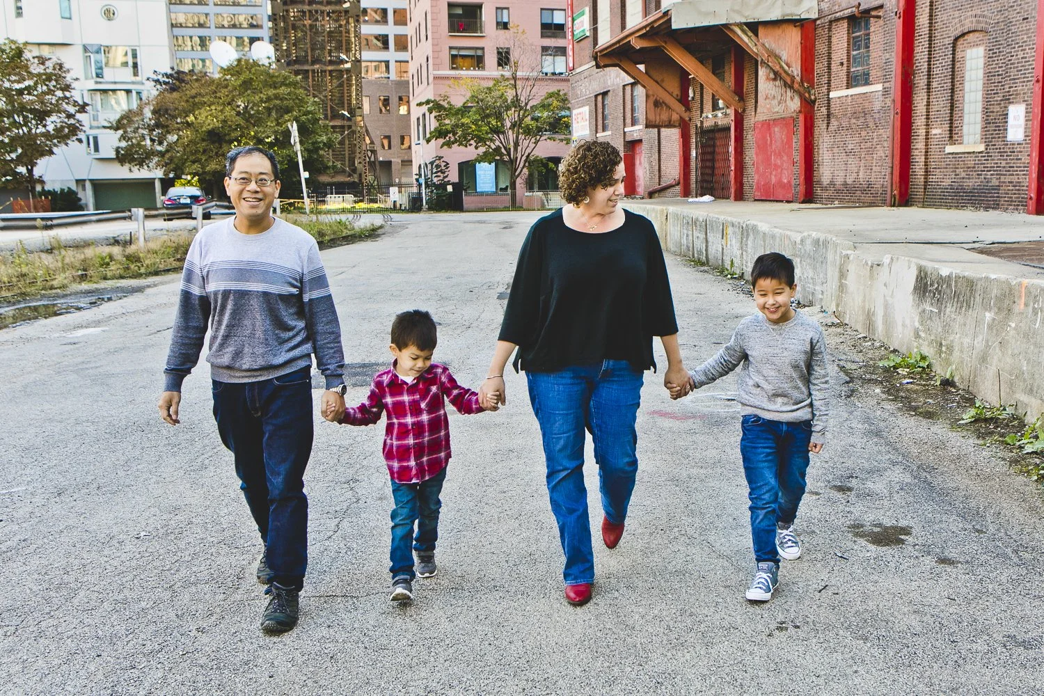Chicago Family Photographers_Kinzie Bridge_JPP Studios_S_16.JPG