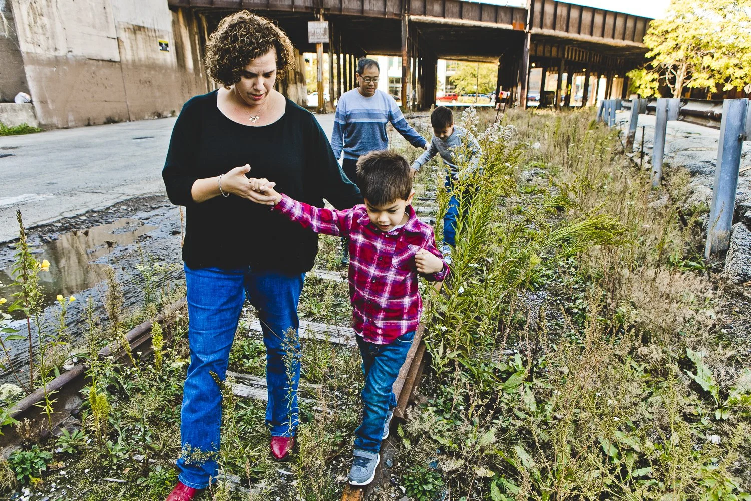 Chicago Family Photographers_Kinzie Bridge_JPP Studios_S_20.JPG