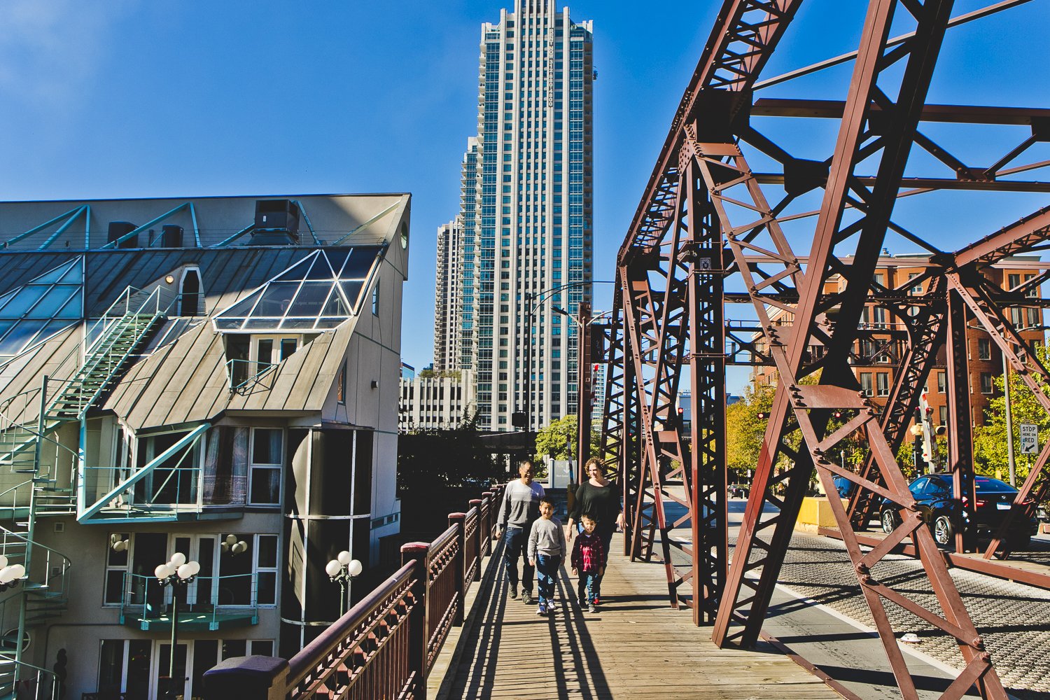 Chicago Family Photographers_Kinzie Bridge_JPP Studios_S_21.JPG