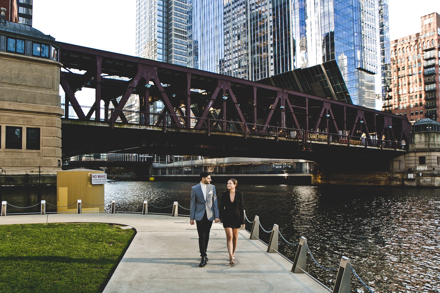 Downtown Chicago Engagement Session_JPP Studios_TaylorKlaus_08.JPG