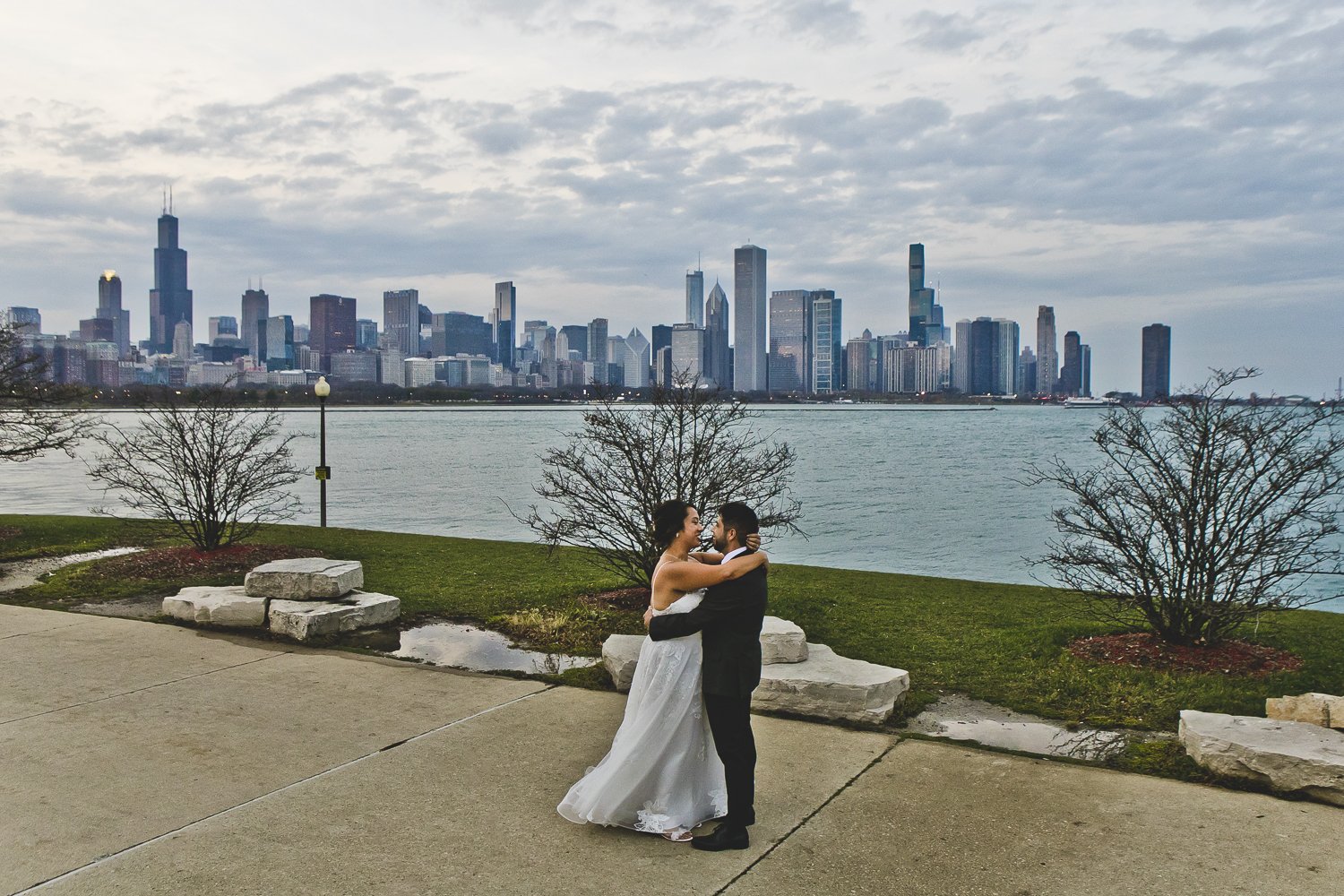 Chicago Wedding Photographers_Adler Planetarium_JPP Studios_LA_002.JPG