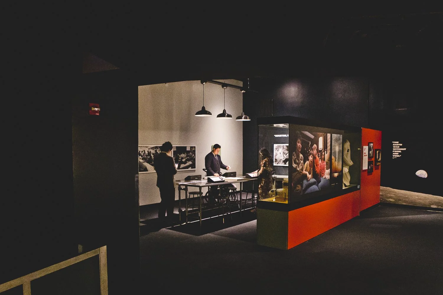 Chicago Wedding Photographers_Adler Planetarium_JPP Studios_LA_049.JPG