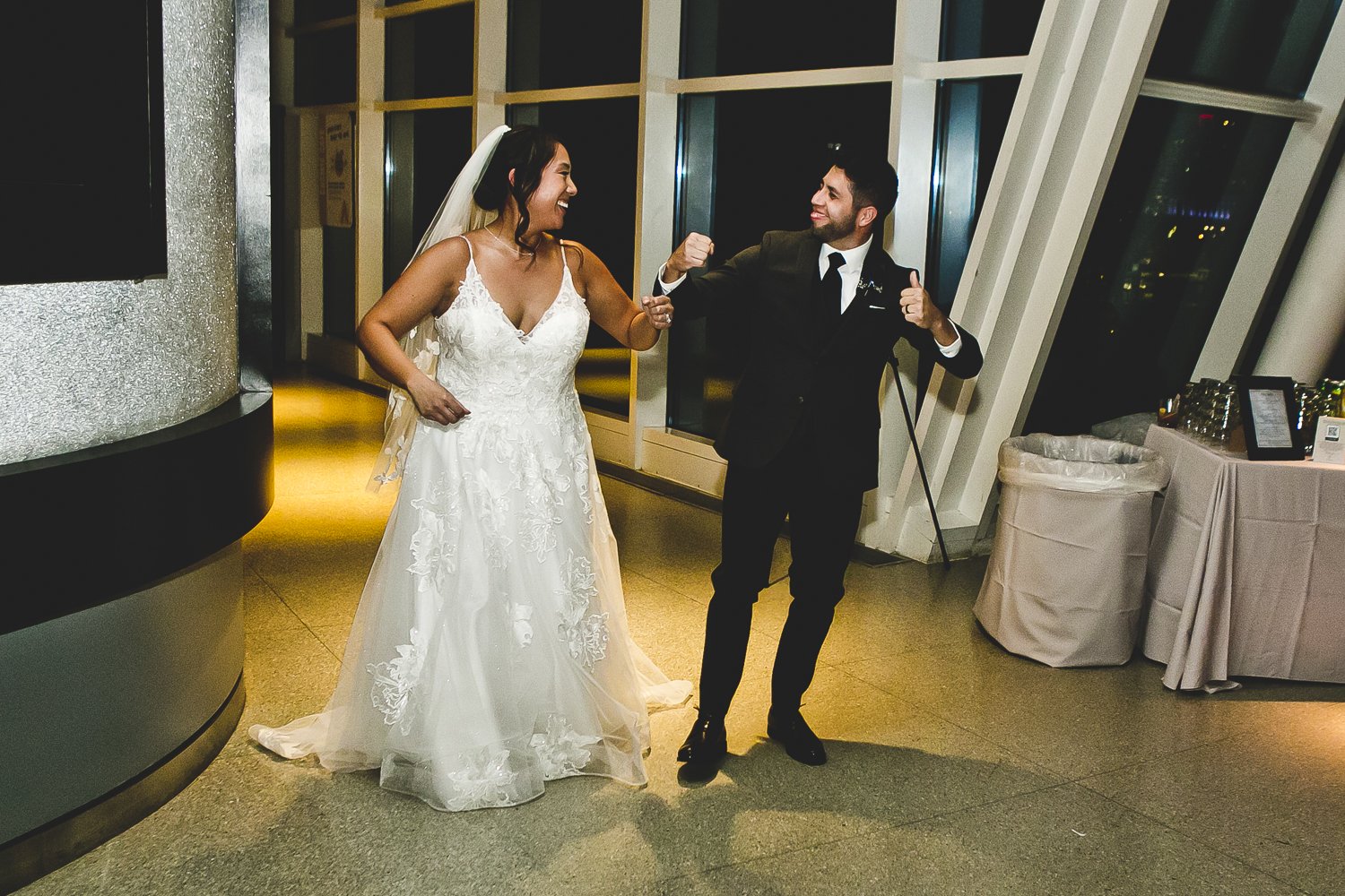 Chicago Wedding Photographers_Adler Planetarium_JPP Studios_LA_054.JPG