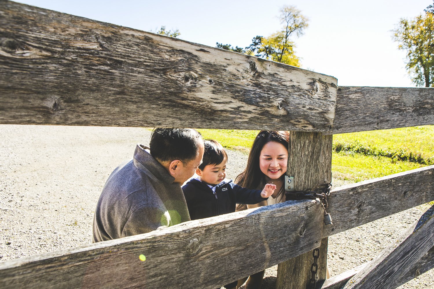 Chicago Family Photographers_Riverview Farmstead_JPP Studios_U_04.JPG