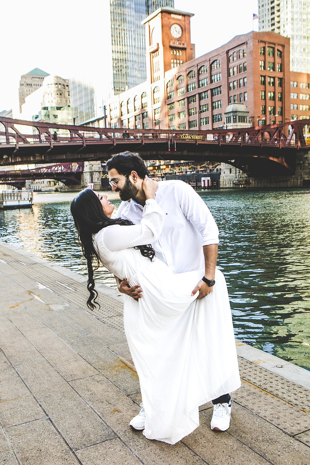 Chicago Engagement Session_Downtown_Adler Planetarium_JPP Studios_AK_13.JPG