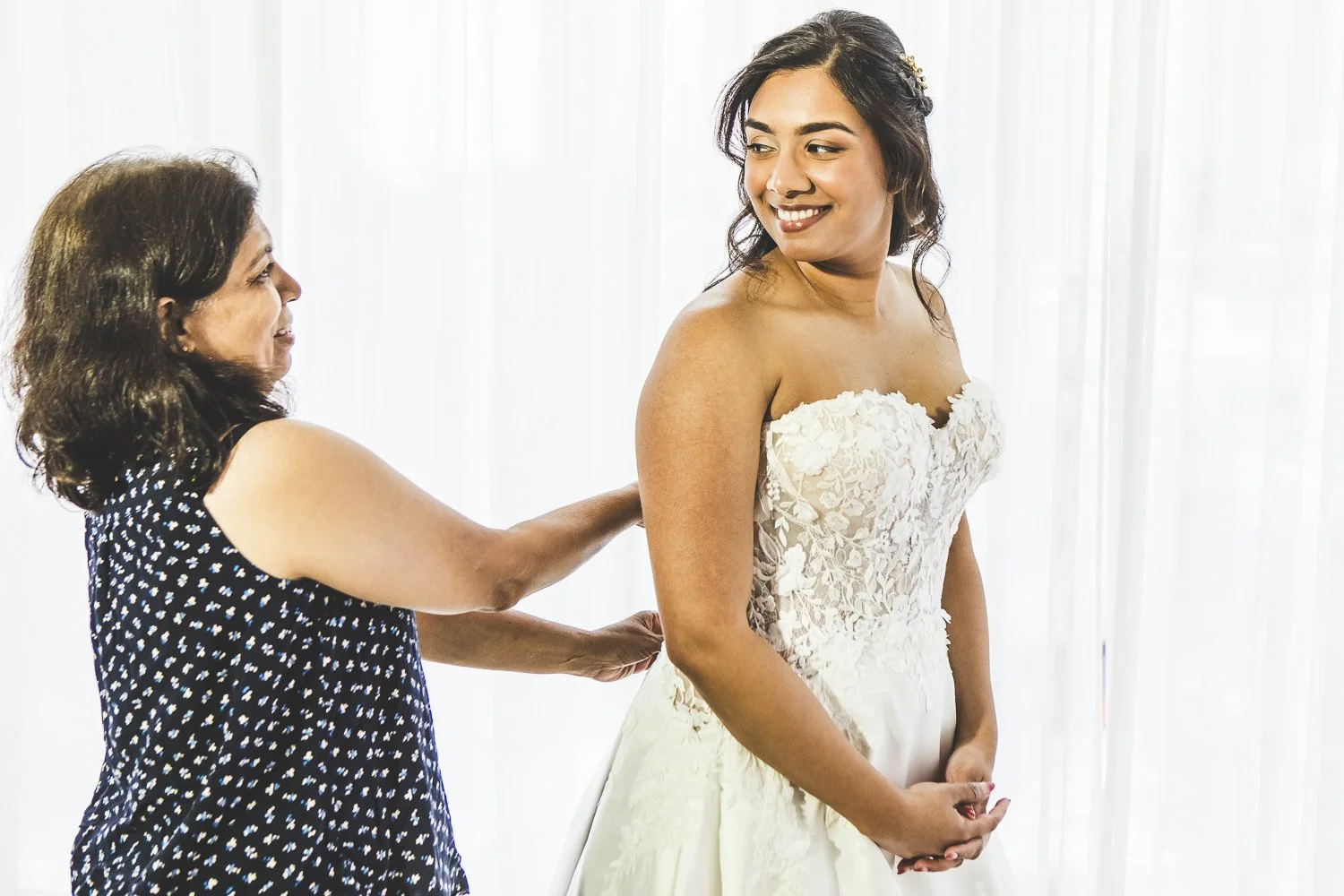 Chicago Wedding_Viceroy_AK_015.JPG
