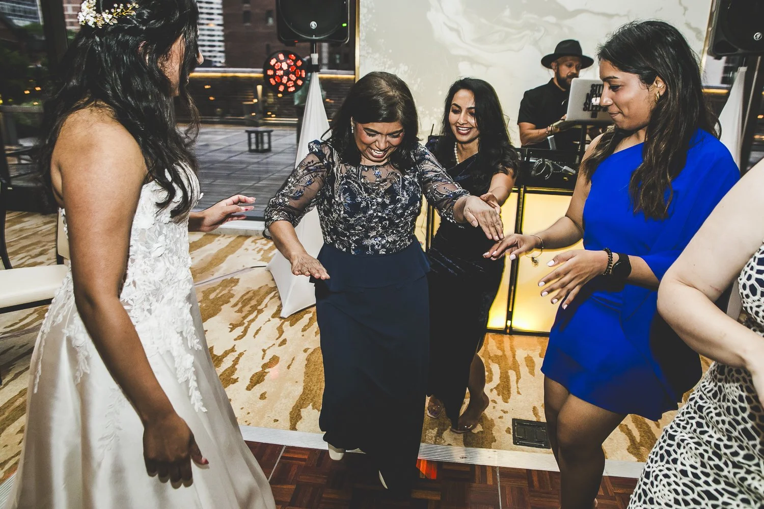 Chicago Wedding_Viceroy_AK_122.JPG