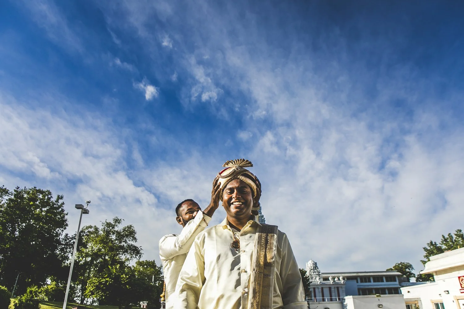 Chicago Indian Wedding Photographer_Hindu Temple Lemont_AK_12.JPG