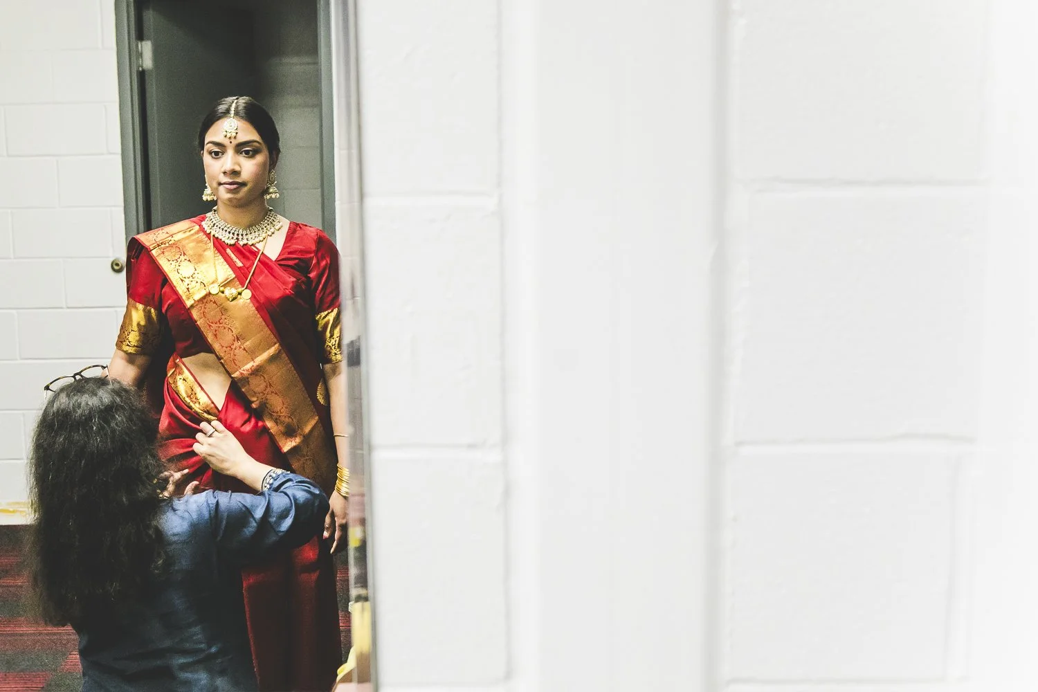 Chicago Indian Wedding Photographer_Hindu Temple Lemont_AK_38.JPG