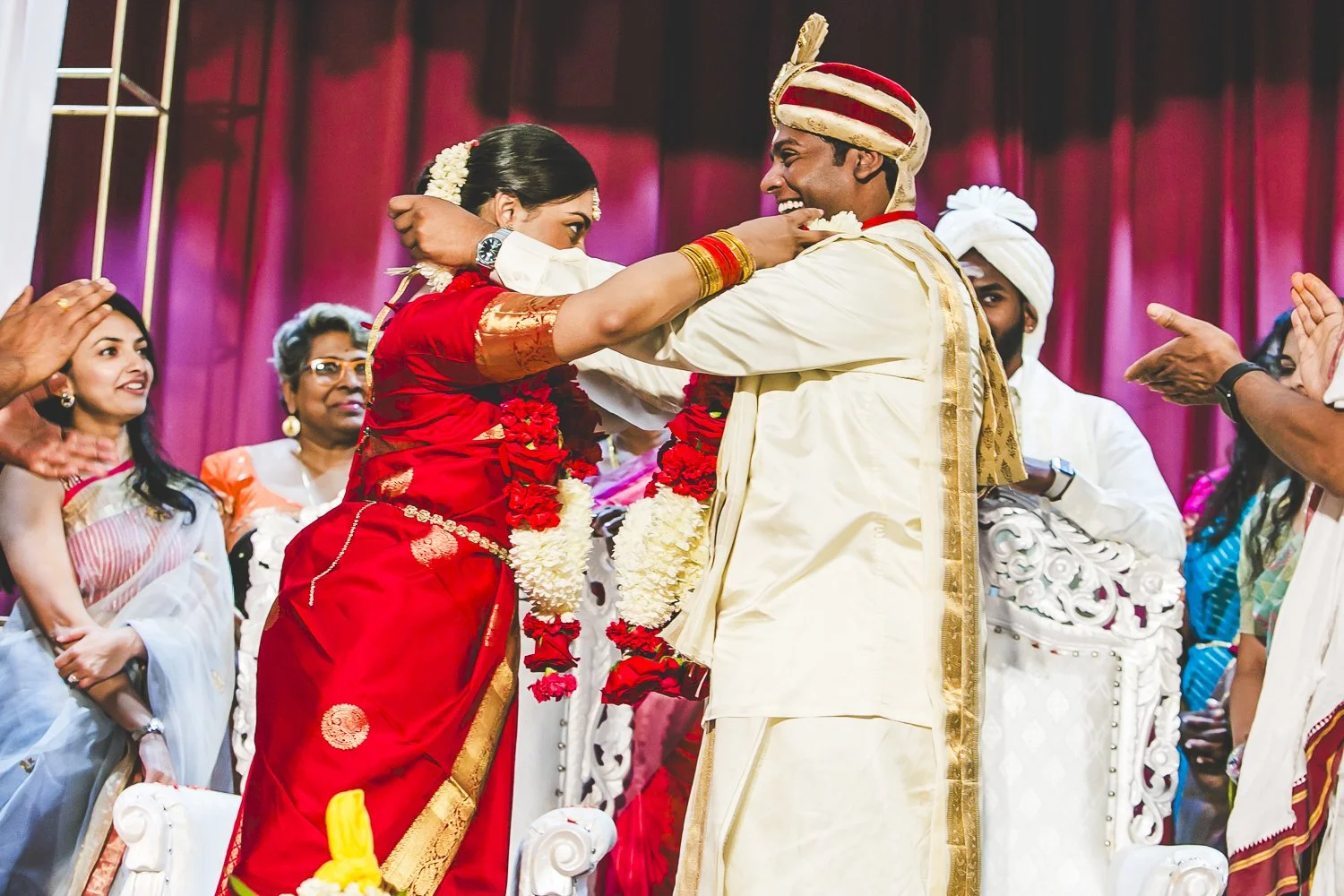 Chicago Indian Wedding Photographer_Hindu Temple Lemont_AK_46.JPG