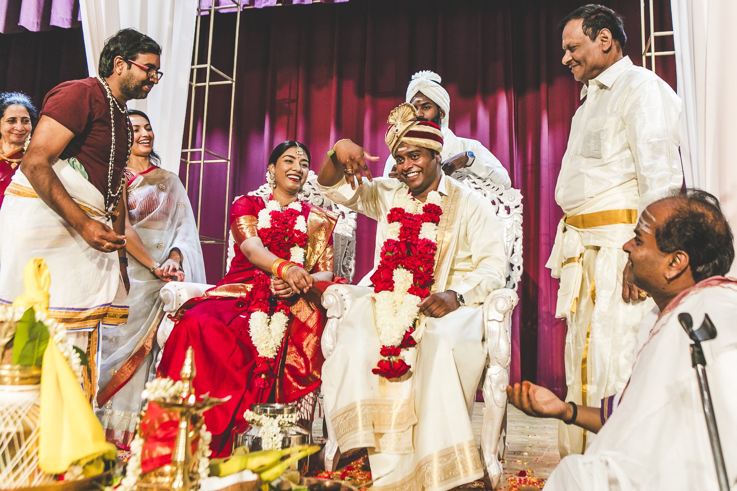 Chicago Indian Wedding Photographer_Hindu Temple Lemont_AK_58.JPG