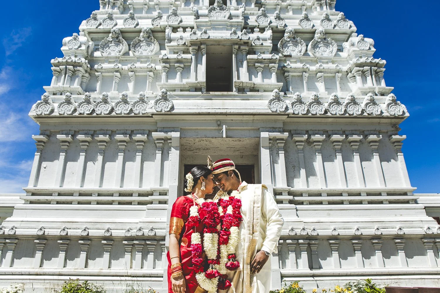 Chicago Indian Wedding Photographer_Hindu Temple Lemont_AK_74.JPG