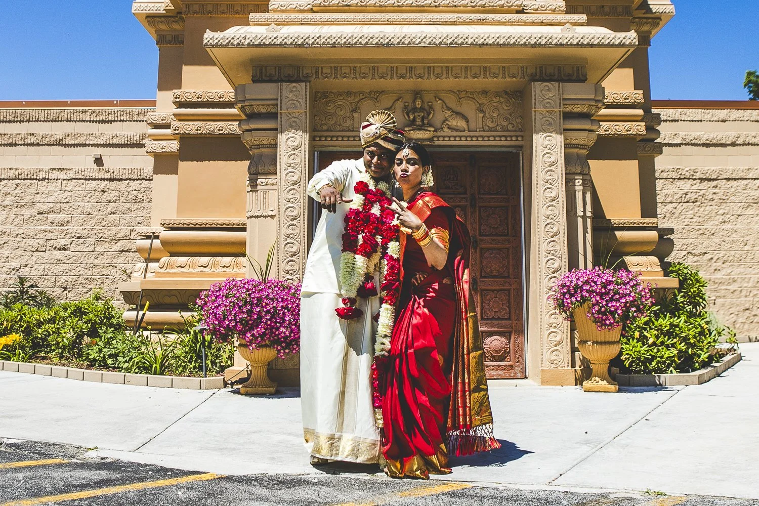 Chicago Indian Wedding Photographer_Hindu Temple Lemont_AK_79.JPG