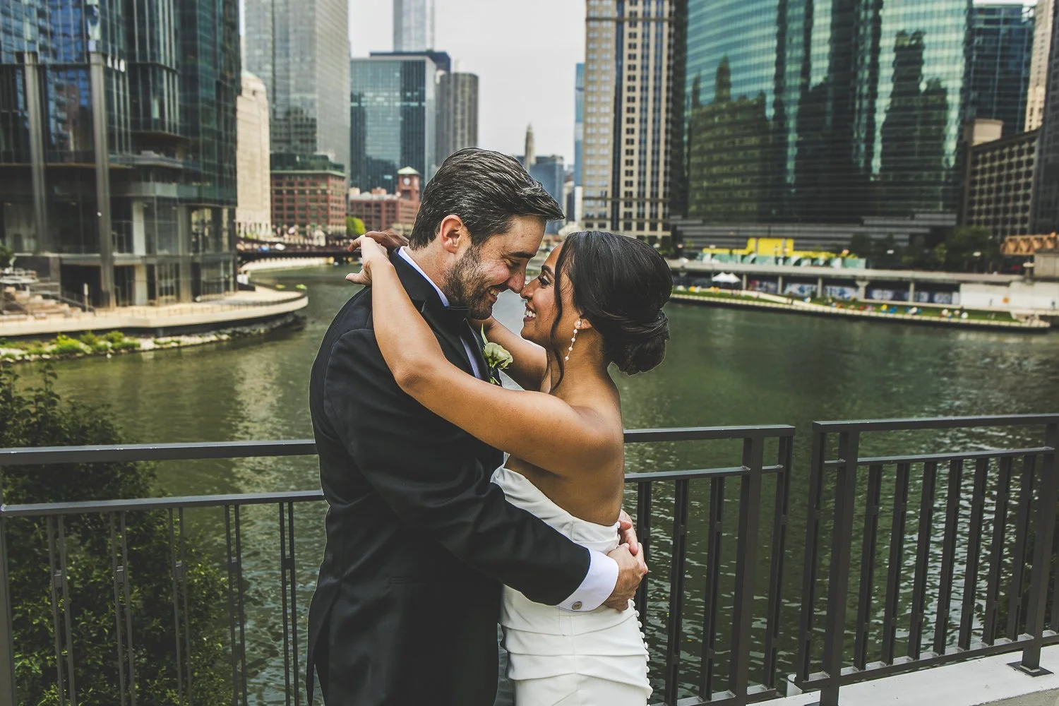 Chicago Wedding_Rockwell on the River_JPP Studios_AthenaMikey_053.JPG