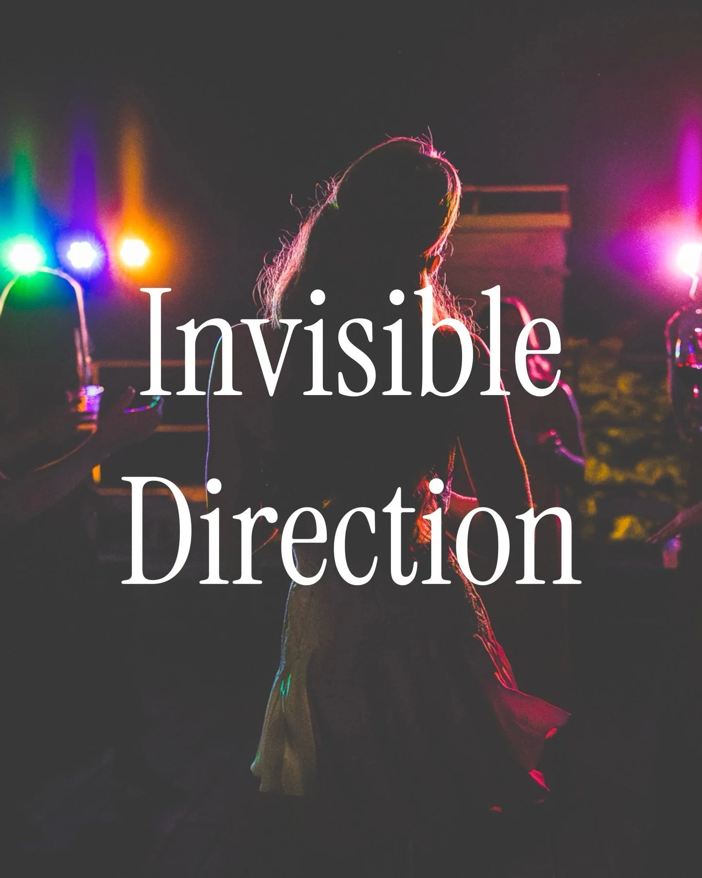 There is a distinct difference between taking a photo and crafting a frame 🥂 

In all of my years photographing weddings across Chicago, I&rsquo;ve found that most &lsquo;candid&rsquo; photos are less a happy accident and more a result of &ldquo;Inv