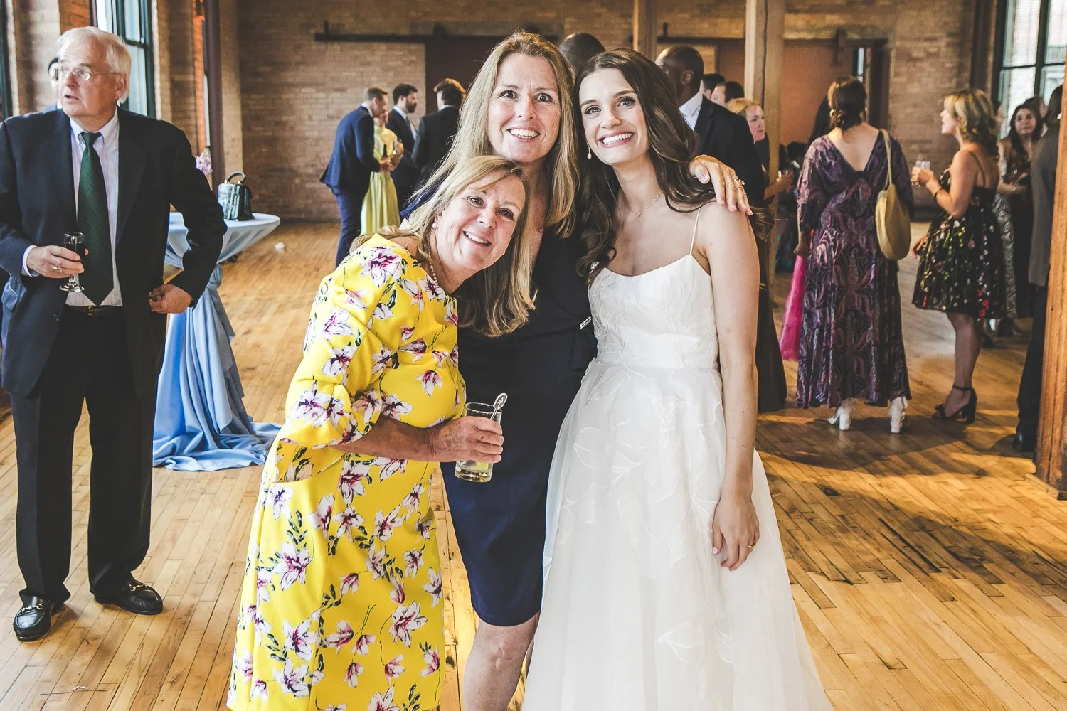 Bridgeport Art Center Summer Wedding Chicago_131.JPG