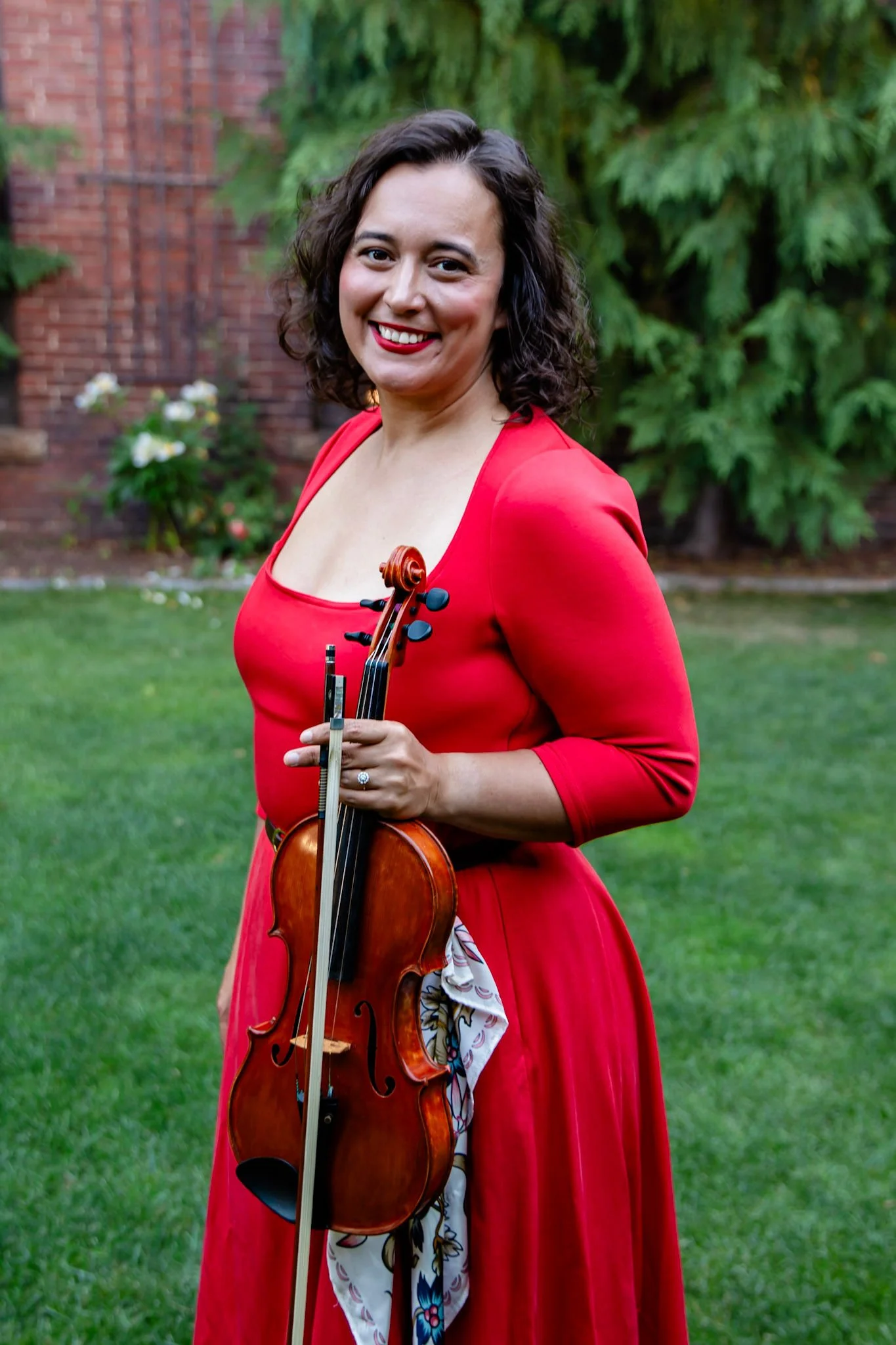 Sylvia, Violin/Viola