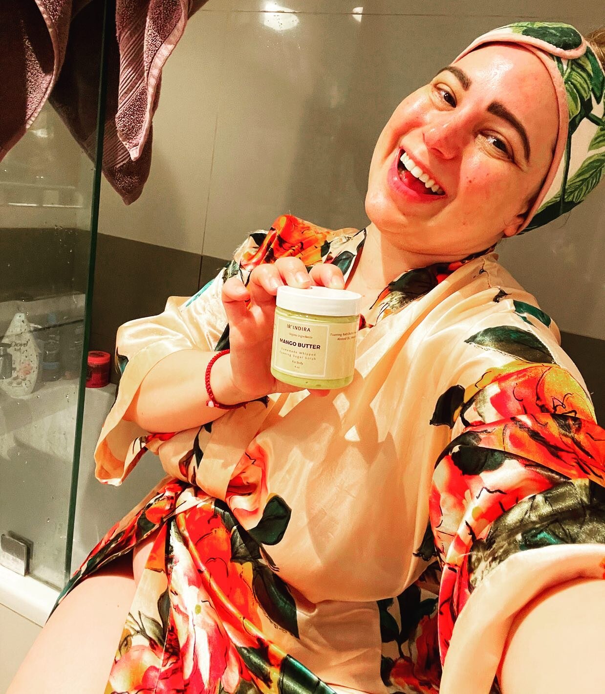 #sponsored My Secret to Soft Beautiful Skin all Year Long... IR'INDIRA's Mango Butter Sugar Scrub - to exfoliate and remove the top layer of skin cells and impurities, dirt, and excess oils. Leaving my skin smoother and more even! 
#Skincare #Selfcar