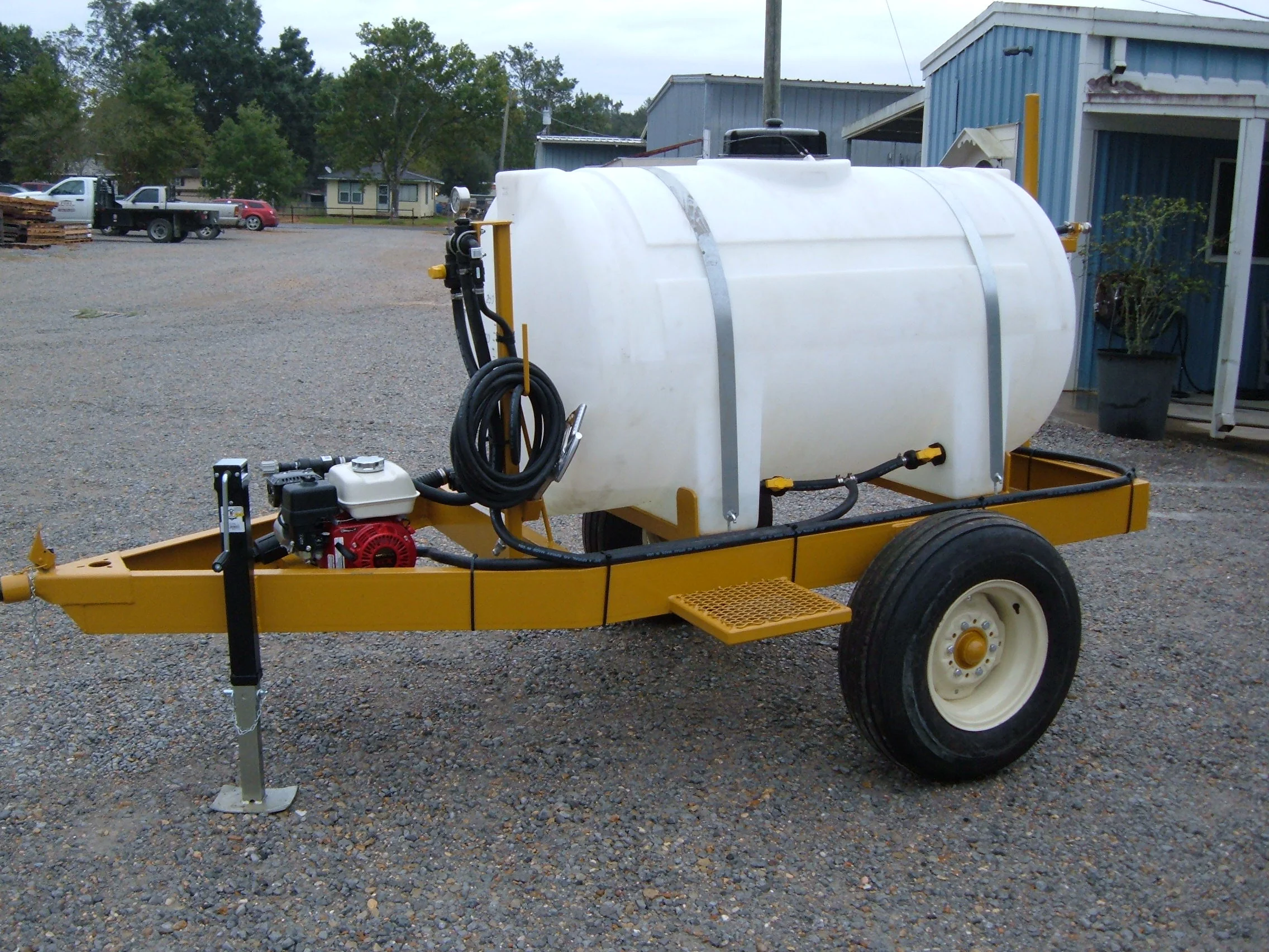 Nurse Trailers and Trailer Sprayers — Cajun Spraying Equipment