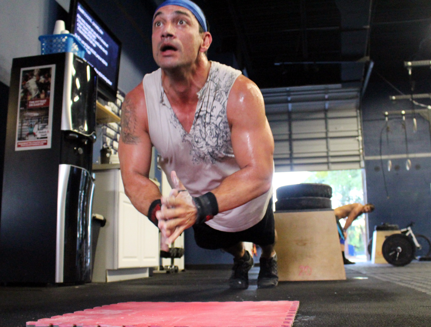 Ismael doing clapping push-ups