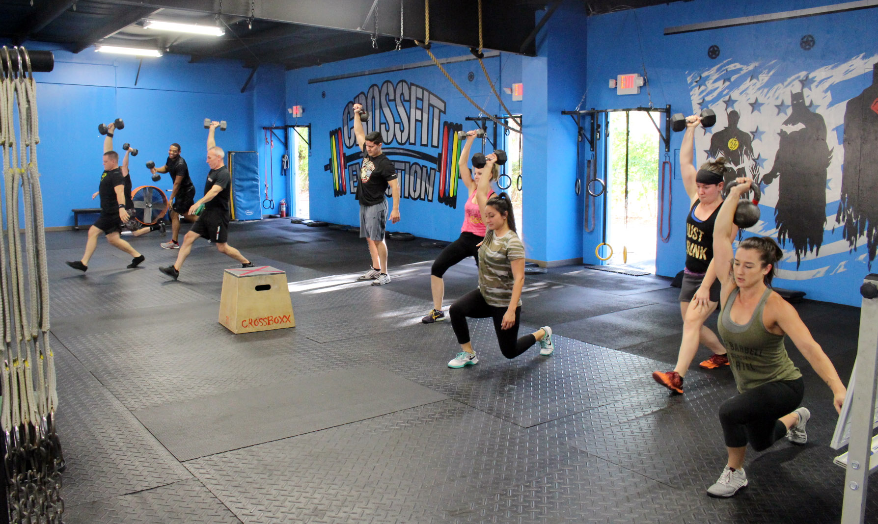 One arm Overhead Lunges