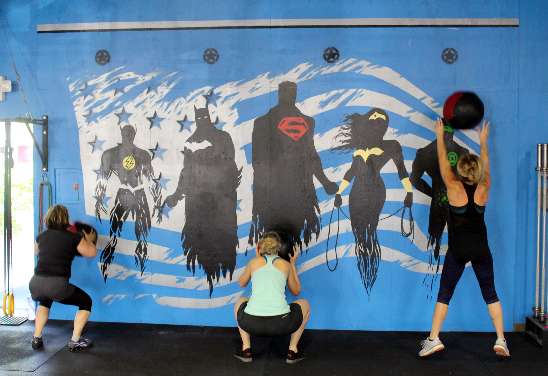 Ana, Marie & Bethanie doing Wall Balls