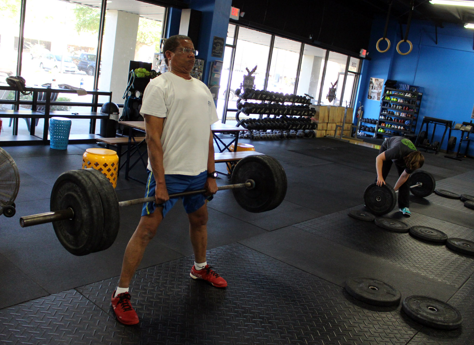 Bucky deadlifting