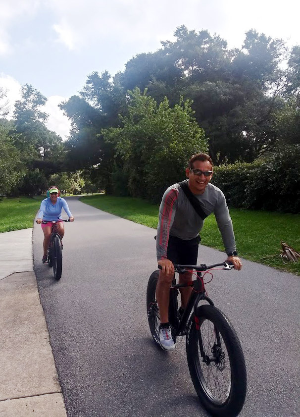 David & Vilma rolling in style. We’ll post in the FB group about the next time we ride!
