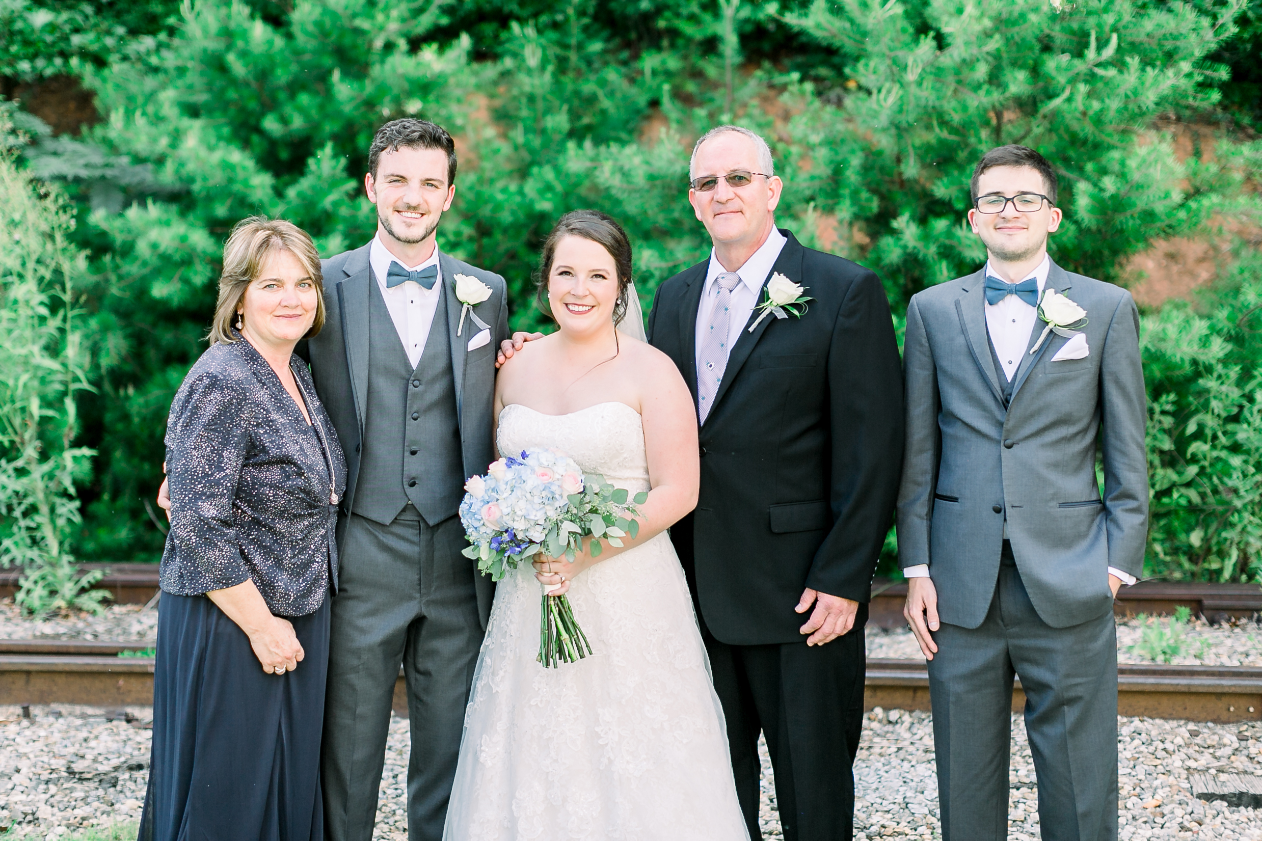 ritchiewedding_sneakpeek15.jpg