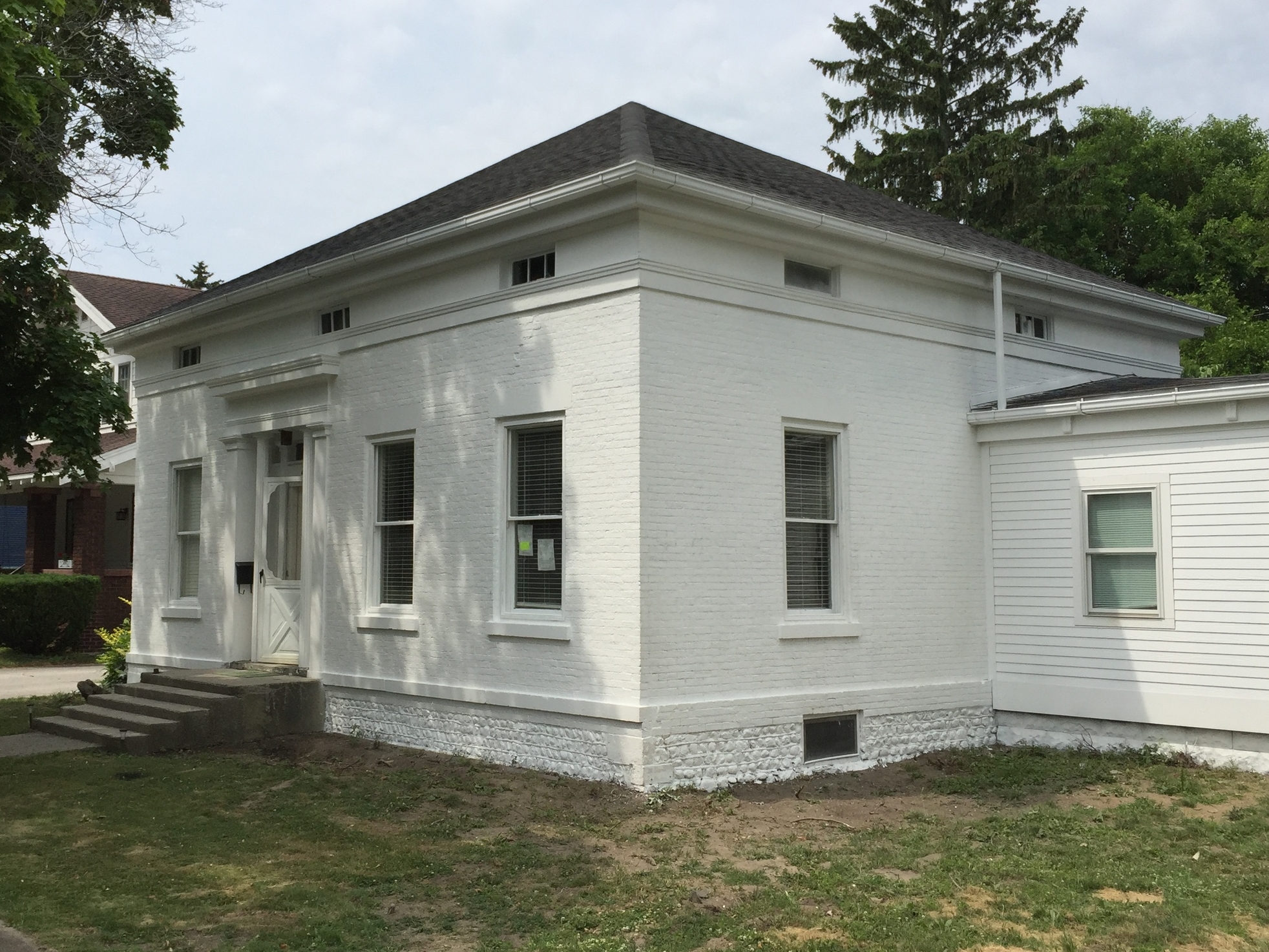 232 Dennis Street , 1853, the north wing was added after 1972 and remodeled in 2016 Greek Revival Style (1845 to 1890)