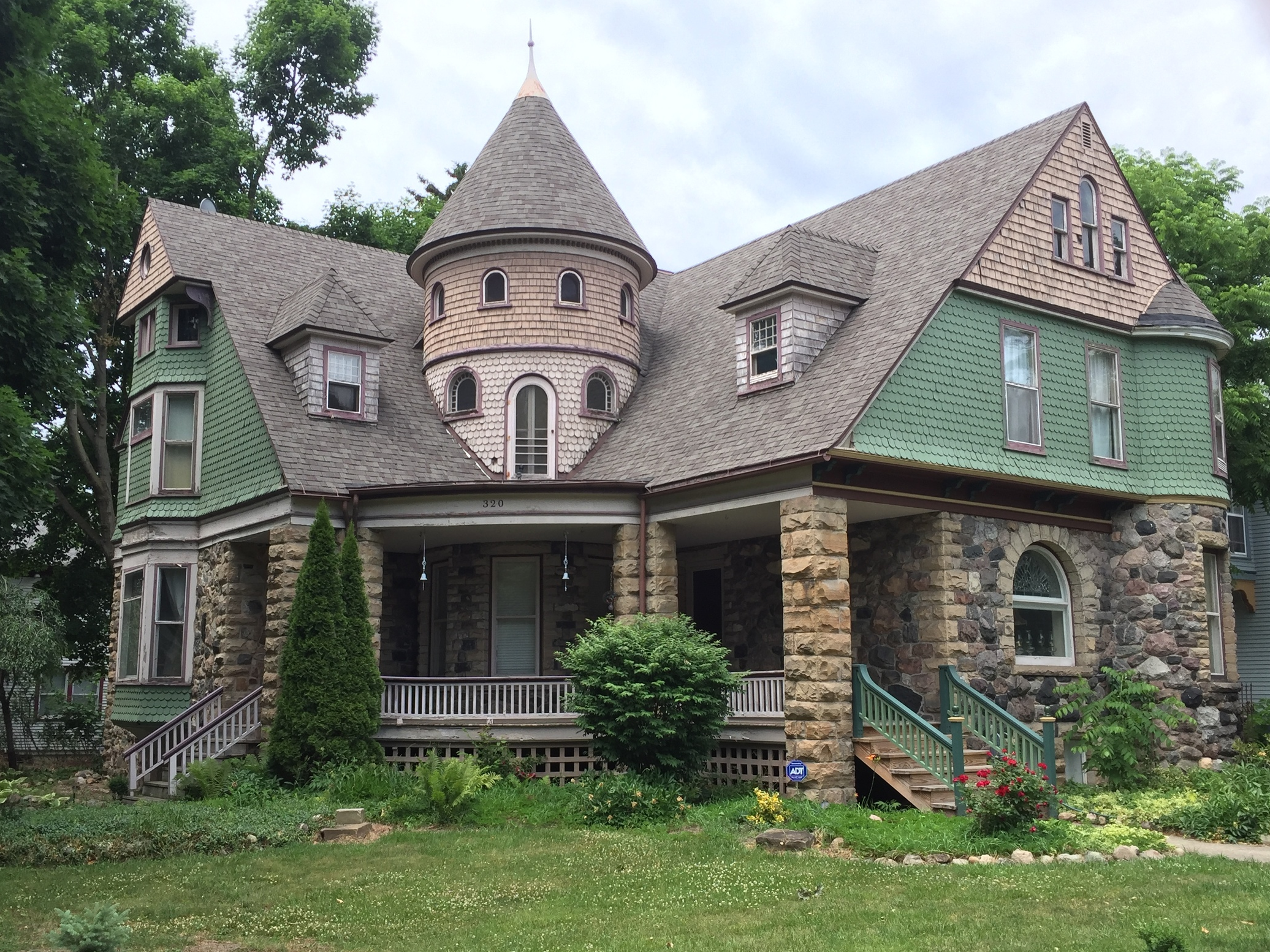 Shingle Style, Bowen House, 320 Dennis Street, 1897 Click here for an essay about the Bowen House by Lindsey Borsvold