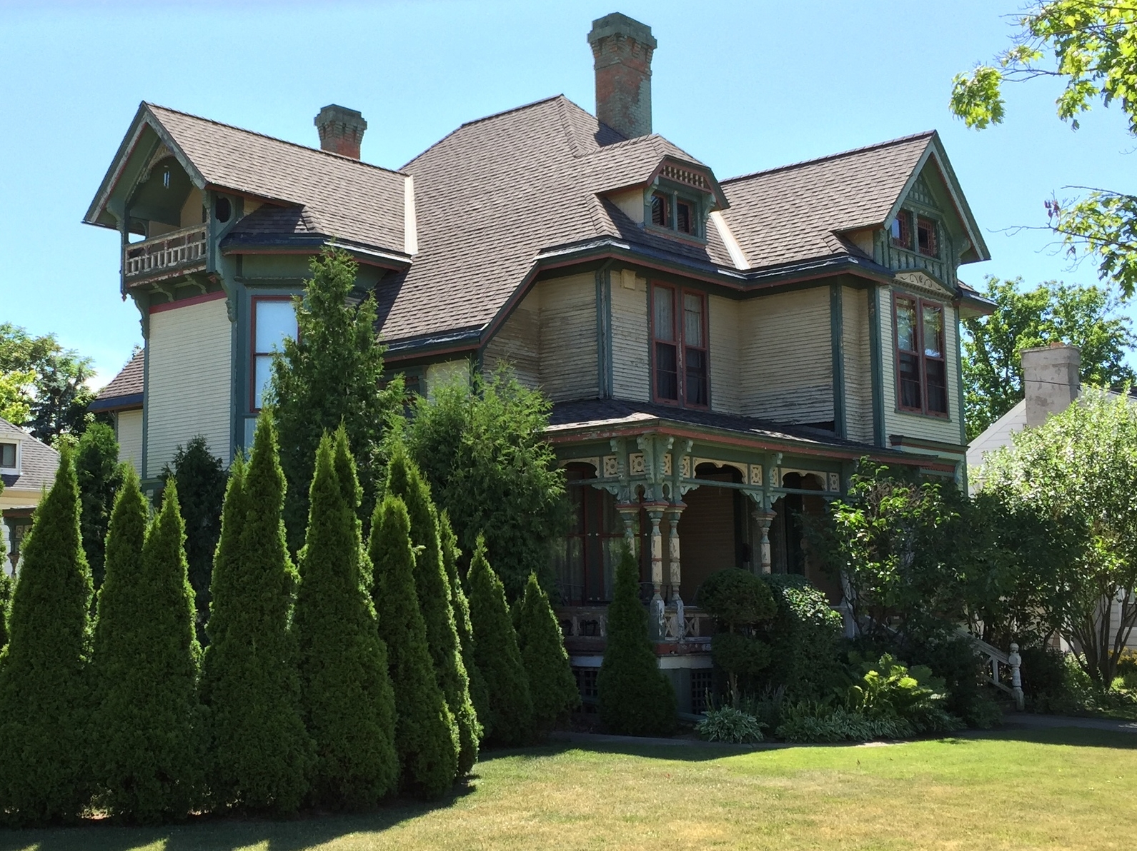 Crane House, 322 East Front Street, c. 1887