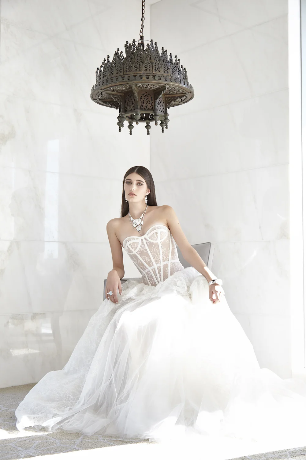 Shot_19_0828_V2 web.jpg