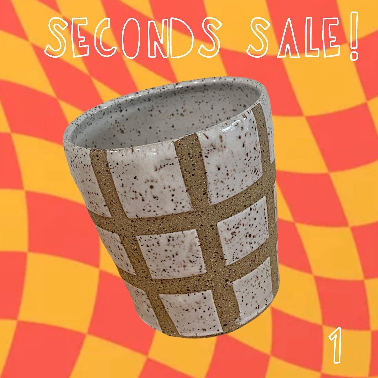 ☀️SECONDS SALE☀️ 

Nashville pickup only 🛒 

😛$12 each😛

My seconds are pieces that were either test pieces or have slight glaze imperfections or warping, but are still totally functional. 

DM to claim and then you can pay via venmo and we can se