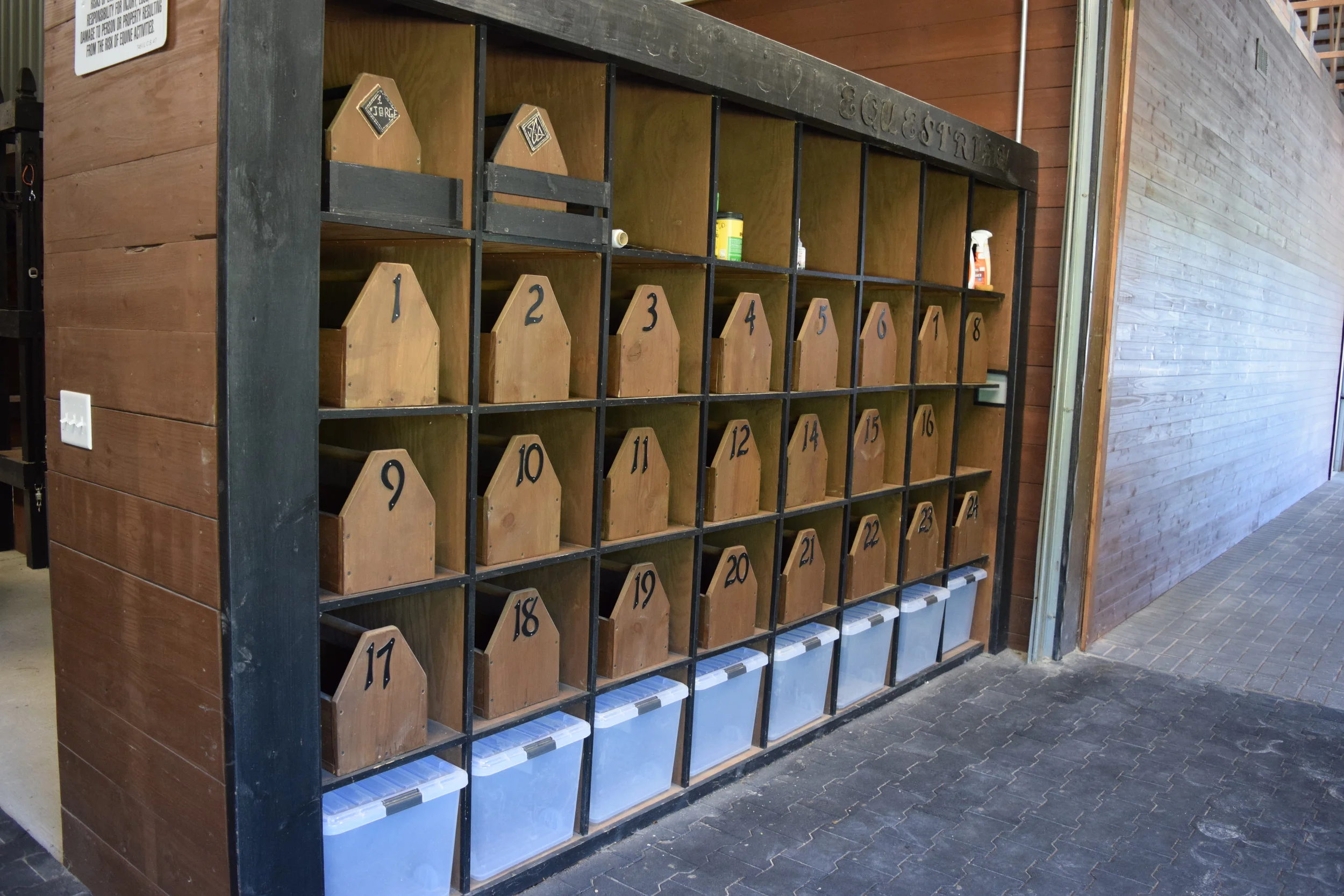  Storage Cubbies   