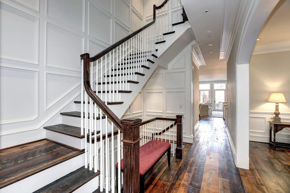 tobacco-barnwood-flooring-treads-renatus-wood-kiawah-charleston-charlotte.jpg