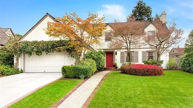 1268 Parkside Dr E | $1,995,000