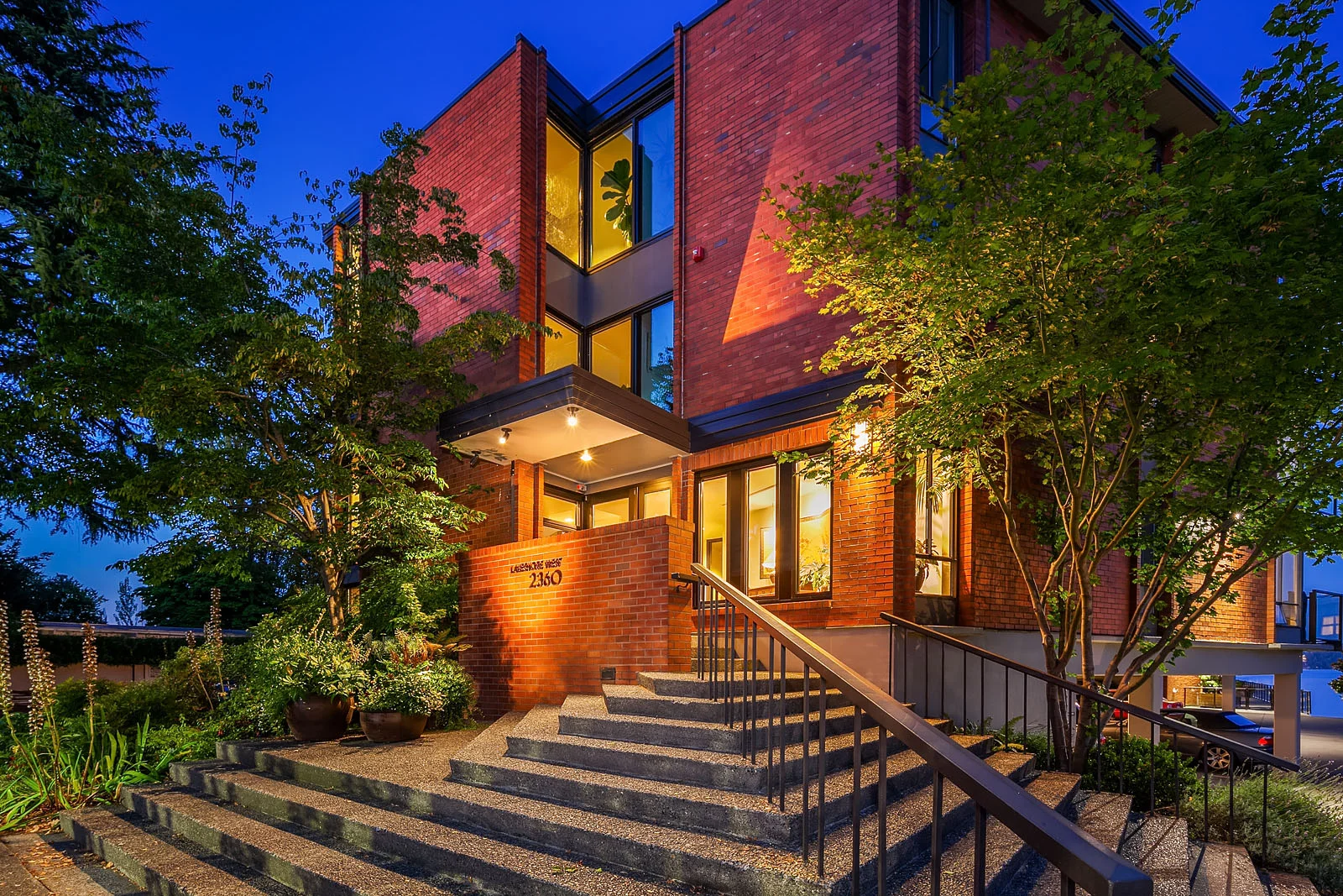 Lakeside Living in Madison Park