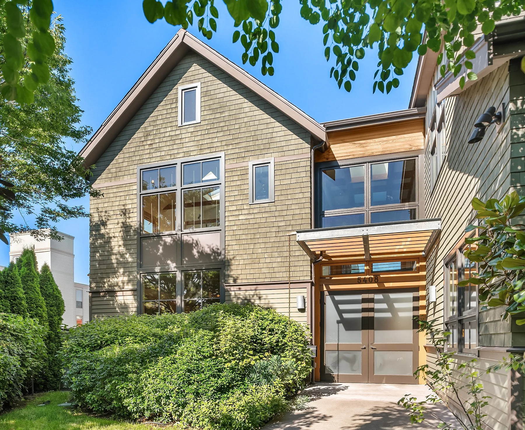 Green Lake Modern Farmhouse
