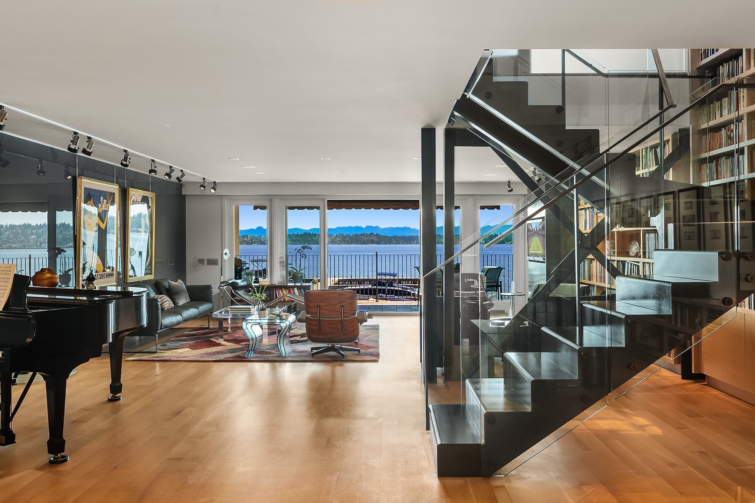 302 Lakeside Avenue S #102, Seattle | $2,700,000