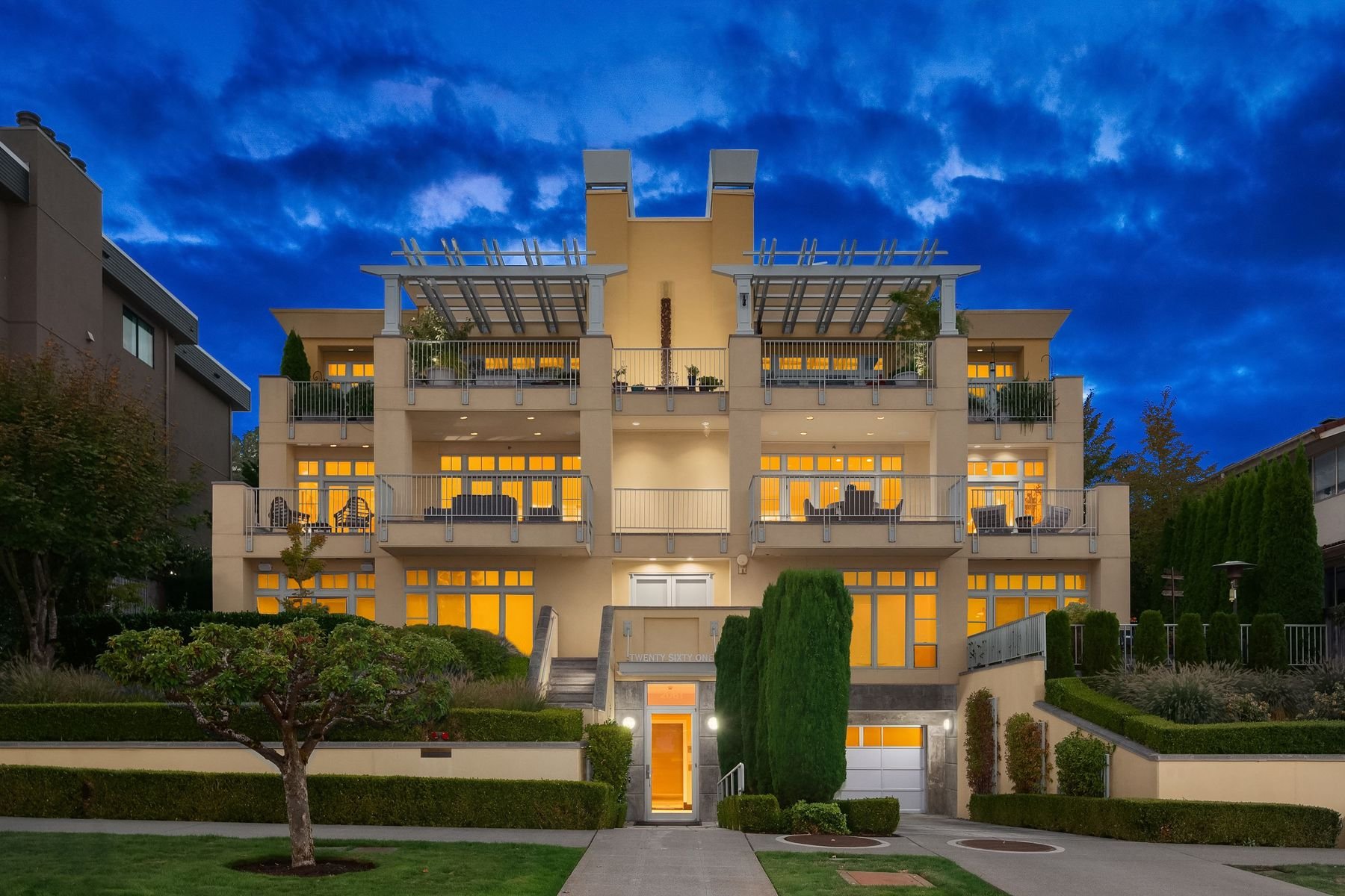 2061 43rd Avenue E, #300, Seattle | $5,500,000