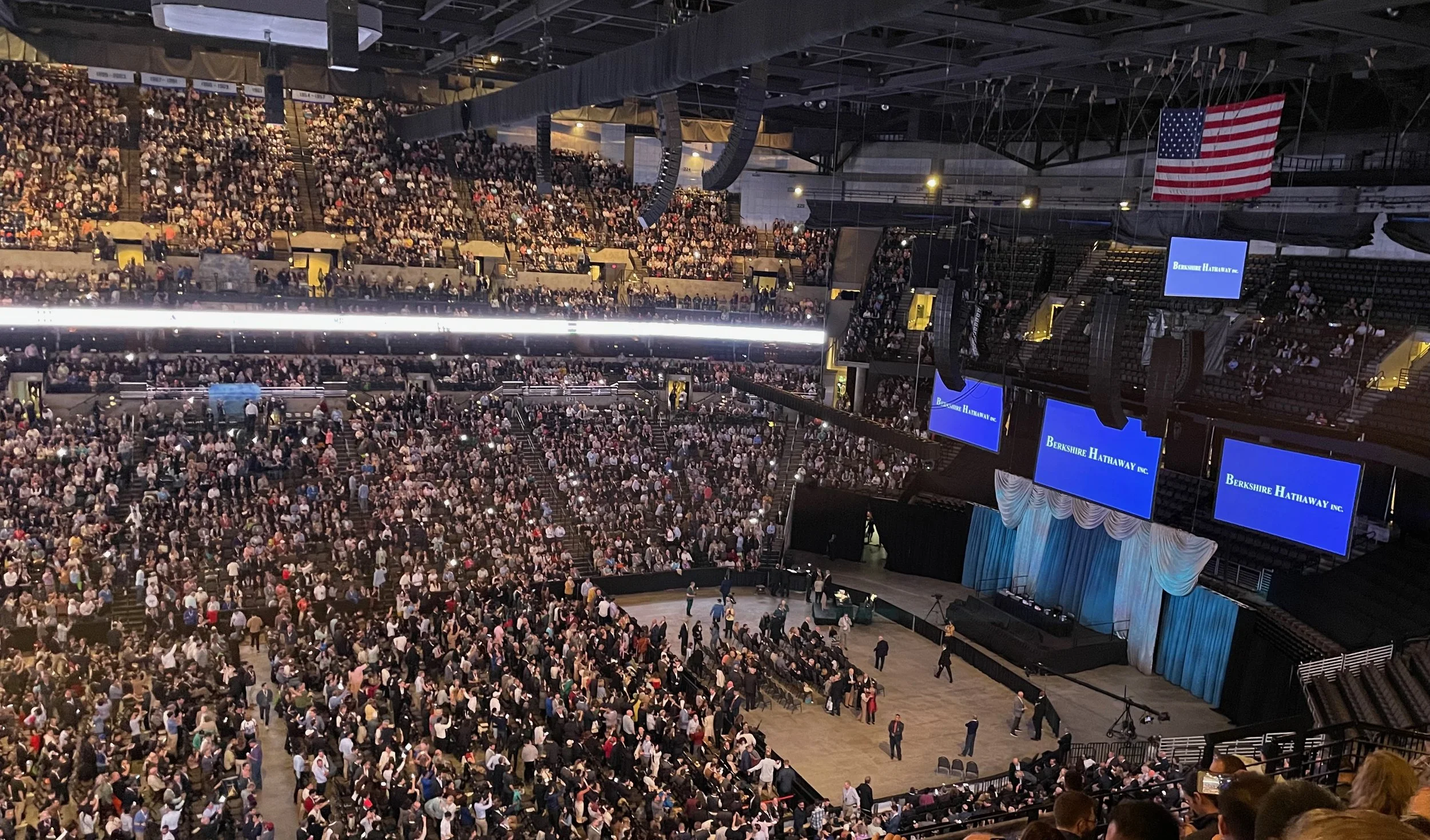 Pilot's Log: On Reflections from the Berkshire Hathaway  Annual Meeting
