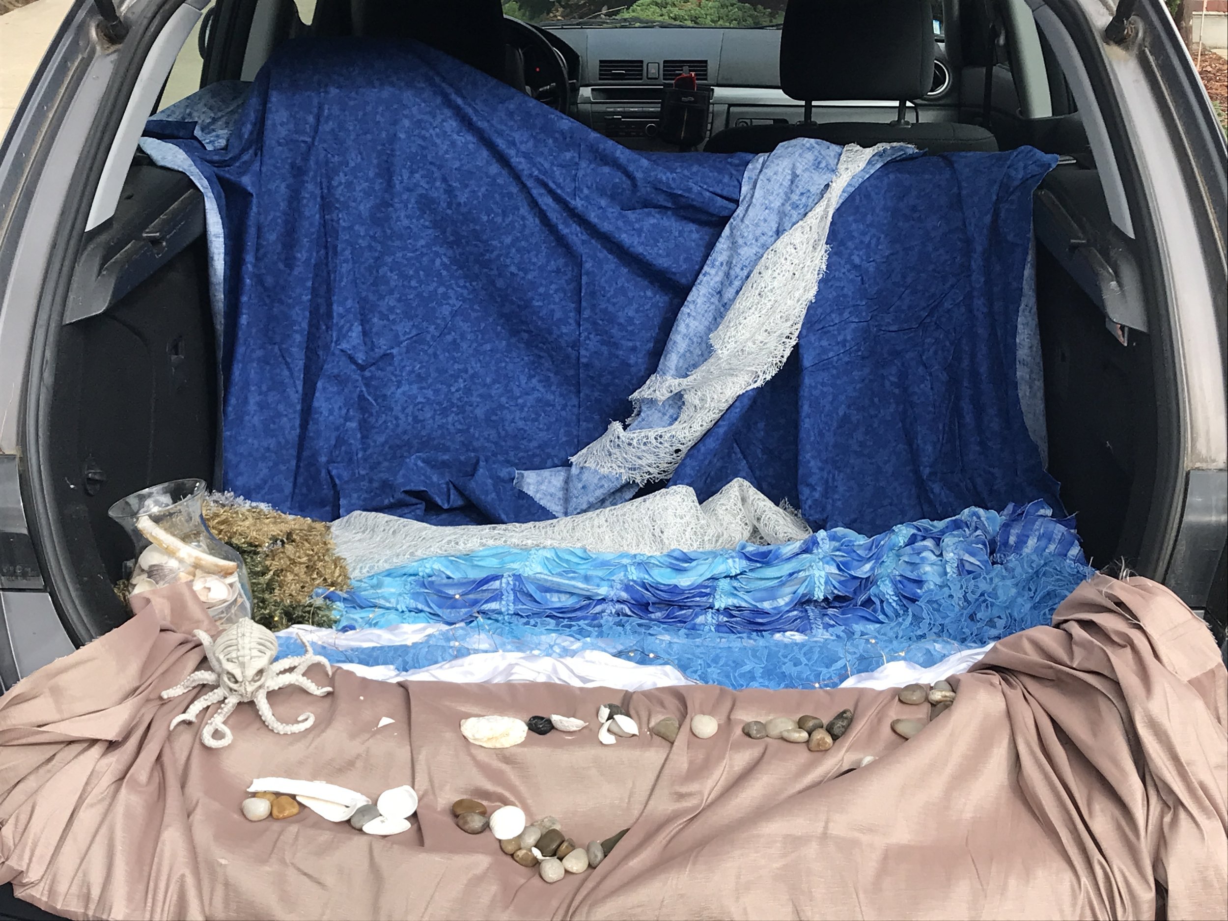 Beach trunk.JPG